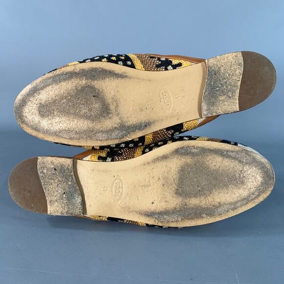 TOD'S Size 11 Tan Multi Color Canvas Abstract Chain Buckle Slip On Flats - Picture 6 of 8
